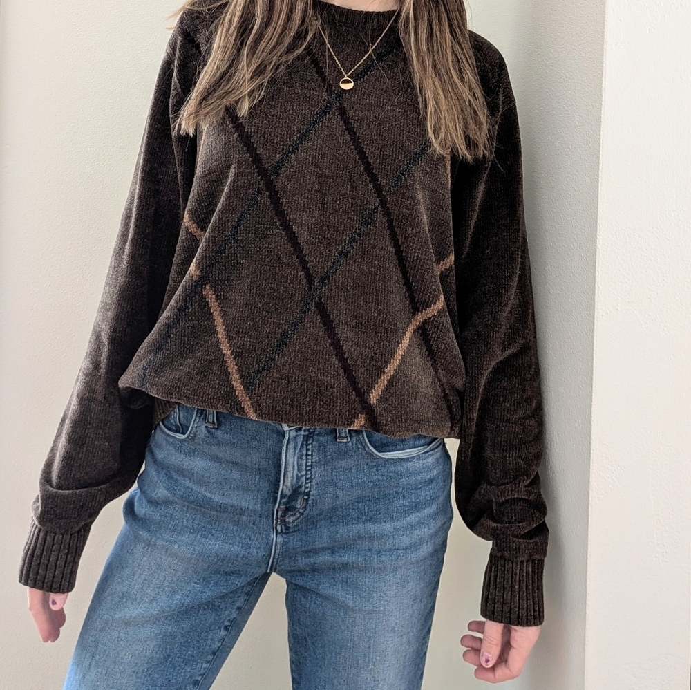 Vintage Chenille Argyle Crewneck  Sweater In Chocolate Brown